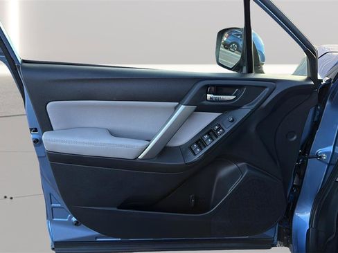 Used 2015 Subaru Forester 2.5i Limited w/ Protection Package #2 image 15