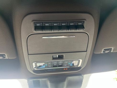 Used 2024 Ford F350 King Ranch w/ FX4 Off-Road Package AWD/4WD image 39