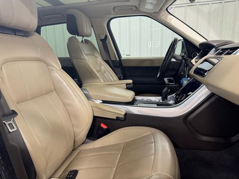 Used 2020 Land Rover Range Rover Sport HSE image 14