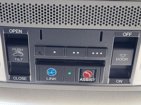 Used 2019 Acura MDX w/ Advance & Entertainment AWD/4WD image 30