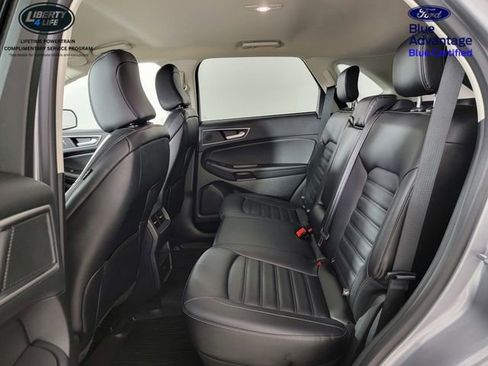 Used 2023 Ford Edge SEL AWD/4WD image 16