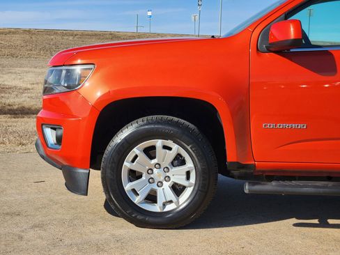 Used 2016 Chevrolet Colorado LT w/ LT Convenience Package image 10
