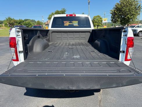Used 2024 RAM 3500 Tradesman AWD/4WD image 19