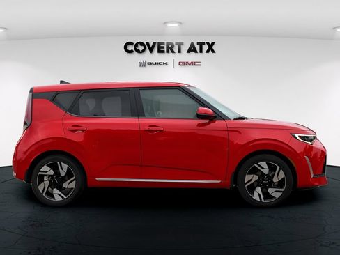 Used 2024 Kia Soul GT-Line w/ Option Group 020 FWD image 8