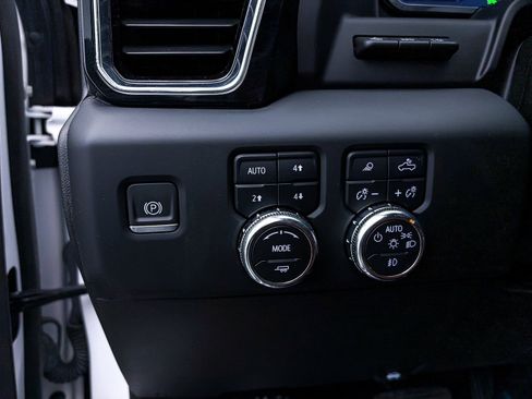 Used 2023 GMC Sierra 1500 Denali Ultimate image 20