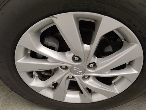 Used 2020 Hyundai Tucson Value FWD image 31