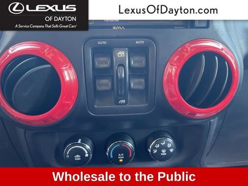 Used 2014 Jeep Wrangler Unlimited Sport w/ Quick Order Package 24S AWD/4WD image 22