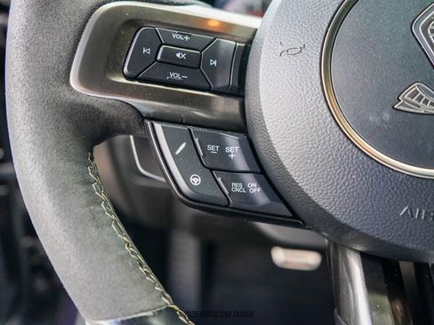 Used 2022 Ford Mustang Shelby GT500 w/ Technology Package image 50