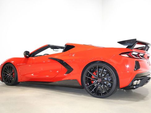Used 2020 Chevrolet Corvette Stingray Premium Cpe w/ 3LT Preferred Equipment Group image 16