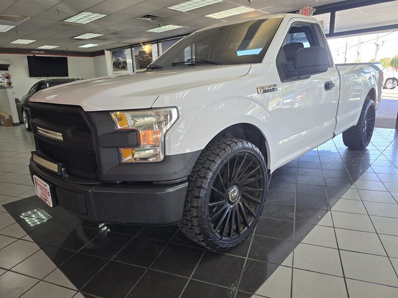 Used 2016 Ford F150 XL w/ Equipment Group 101A Mid RWD image 1