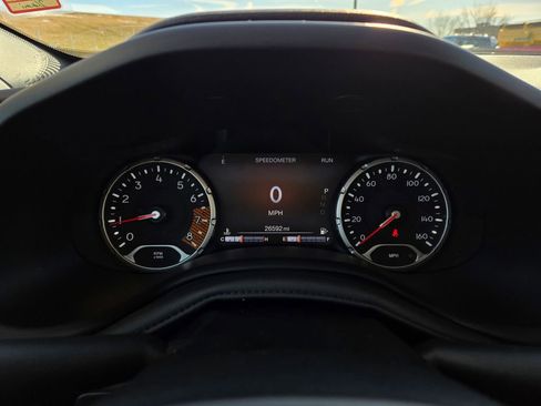 Used 2022 Jeep Renegade Latitude image 20