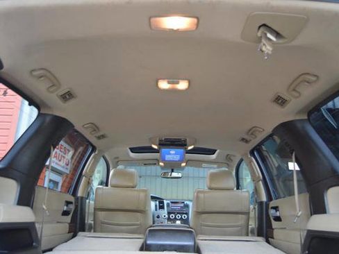 Used 2011 Toyota Sequoia Platinum image 47