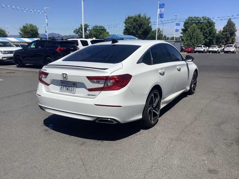 Used 2022 Honda Accord Sport image 6