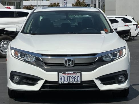 Used 2018 Honda Civic EX-L image 10
