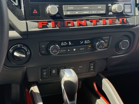 Used 2026 Nissan Frontier PRO-4X w/ Pro-4x Convenience Package AWD/4WD image 28
