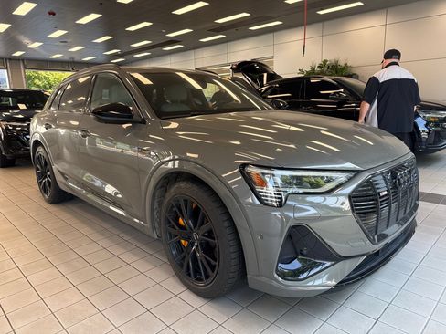 Used 2023 Audi e-tron Chronos w/ Chronos Package AWD/4WD image 1