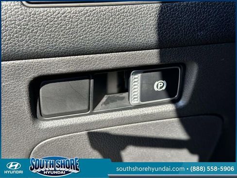 Certified 2023 Hyundai Santa Fe SEL image 22