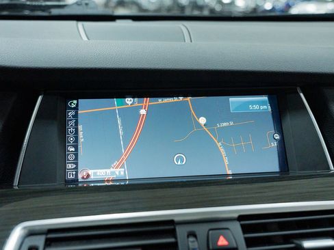 Used 2015 BMW 535i Gran Turismo xDrive image 30