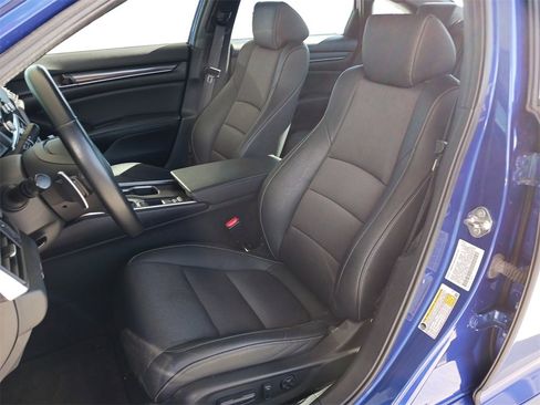 Used 2019 Honda Accord Sport image 24