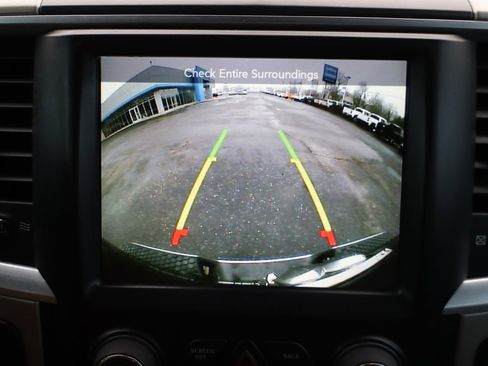 Used 2015 RAM 2500 SLT image 13