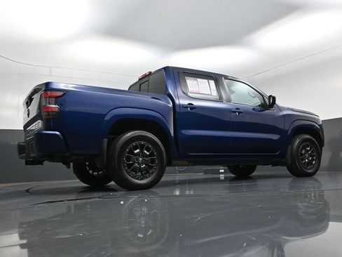 Used 2022 Nissan Frontier SV image 20