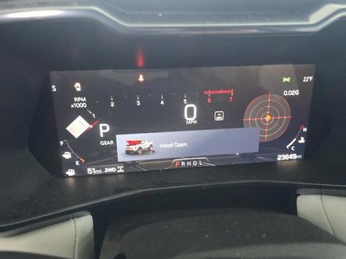 Used 2023 GMC Canyon AT4X w/ Edition 1 image 9