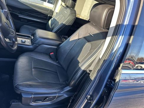 Used 2019 Ford Expedition Platinum image 13