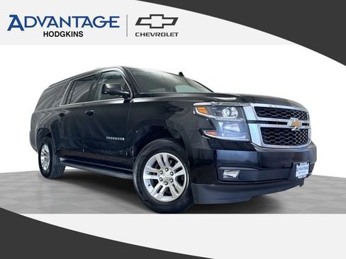 Used 2019 Chevrolet Suburban LT w/ Luxury Package AWD/4WD image 1