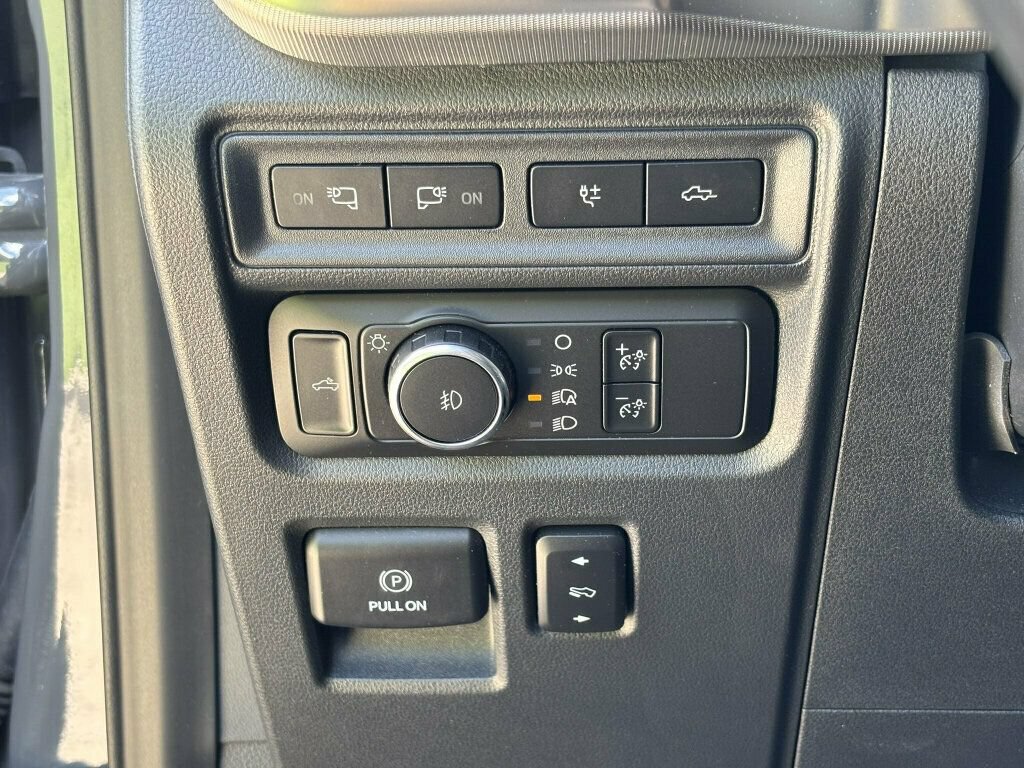 Used 2021 Ford F150 Raptor w/ Equipment Group 801A High AWD/4WD image 36