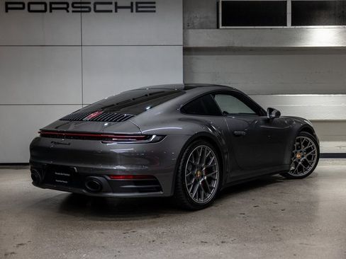 Used 2024 Porsche 911 Carrera S w/ Sport Package image 8