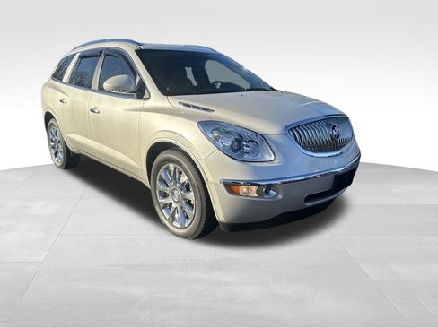 Used 2011 Buick Enclave CXL image 1