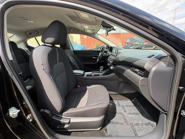 Used 2023 Nissan Sentra SV w/ All-Weather Package FWD image 13