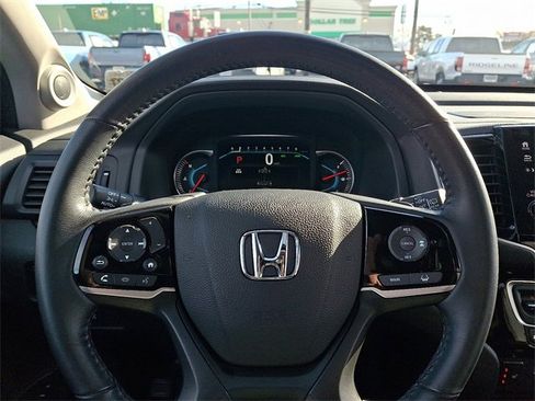 Certified 2022 Honda Pilot Touring image 20