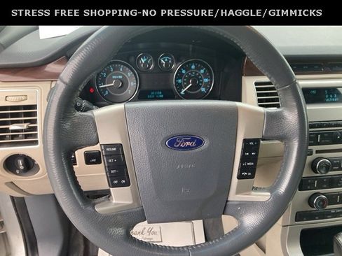 Used 2009 Ford Flex SEL image 20