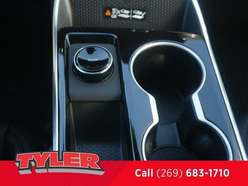 New 2026 Chevrolet Equinox LT w/ Convenience Package II image 36