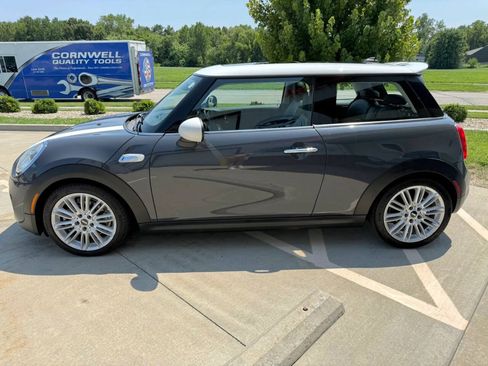 Used 2016 MINI Cooper S FWD image 5