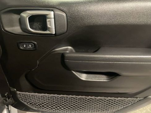 Used 2022 Jeep Gladiator Mojave w/ Trailer Tow Package image 47