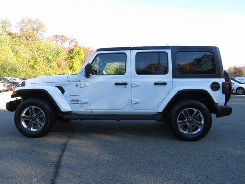 Used 2020 Jeep Wrangler Unlimited Sahara w/ Dual Top Group image 9