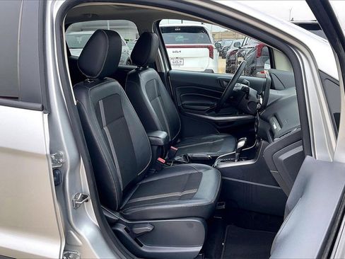 Used 2020 Ford EcoSport SES image 7