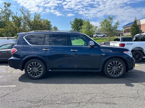 Used 2020 Nissan Armada Platinum w/ Platinum Reserve Package AWD/4WD image 4