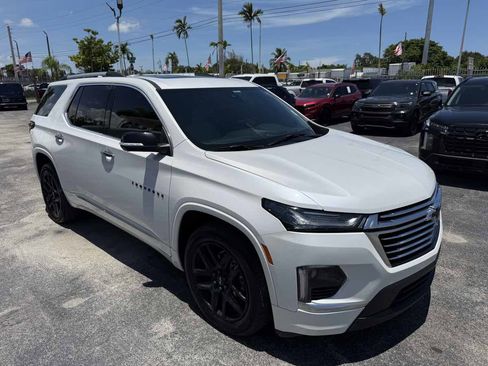 Used 2022 Chevrolet Traverse Premier w/ LPO, Blackout Package image 2