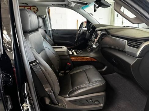 Used 2020 Chevrolet Suburban Premier w/ Max Trailering Package AWD/4WD image 38
