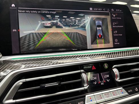 Used 2020 BMW X6 M50i image 24