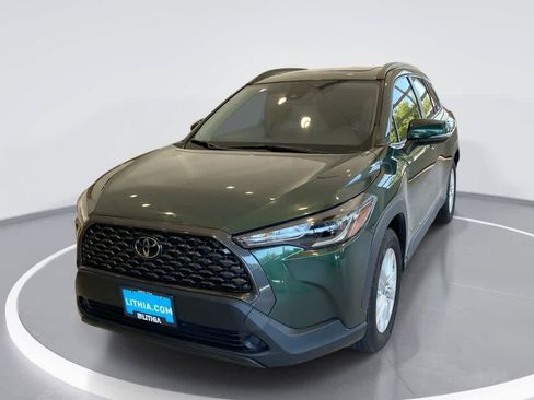 Used 2022 Toyota Corolla Cross LE w/ Moonroof Package AWD/4WD image 1