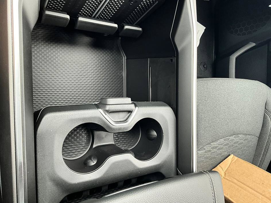 New 2027 RAM 3500 Big Horn AWD/4WD image 25