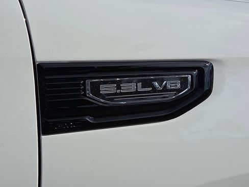 New 2026 GMC Sierra 1500 Elevation w/ Elevation Premium Package image 6