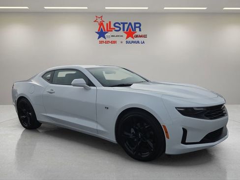 Used 2024 Chevrolet Camaro LT image 1