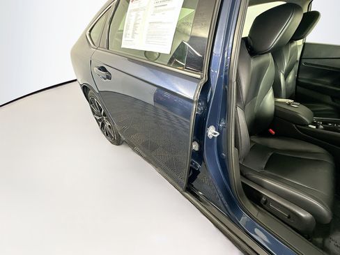 Used 2023 Honda Accord Touring image 28