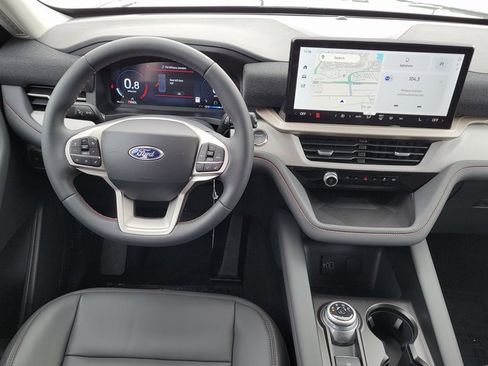 New 2026 Ford Explorer Active w/ Active Comfort Package image 12