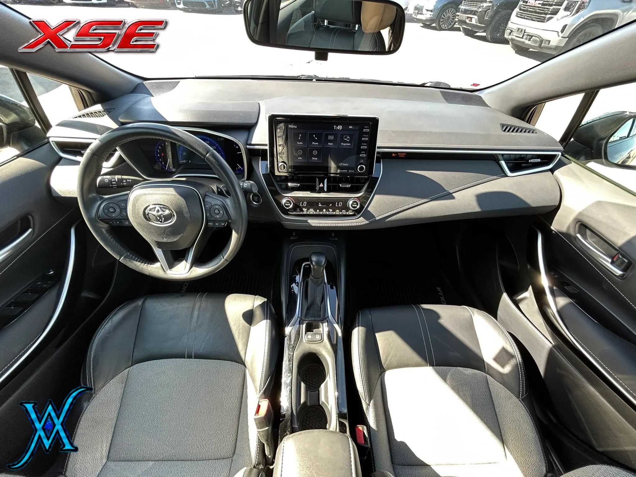 Used 2021 Toyota Corolla XSE FWD image 32